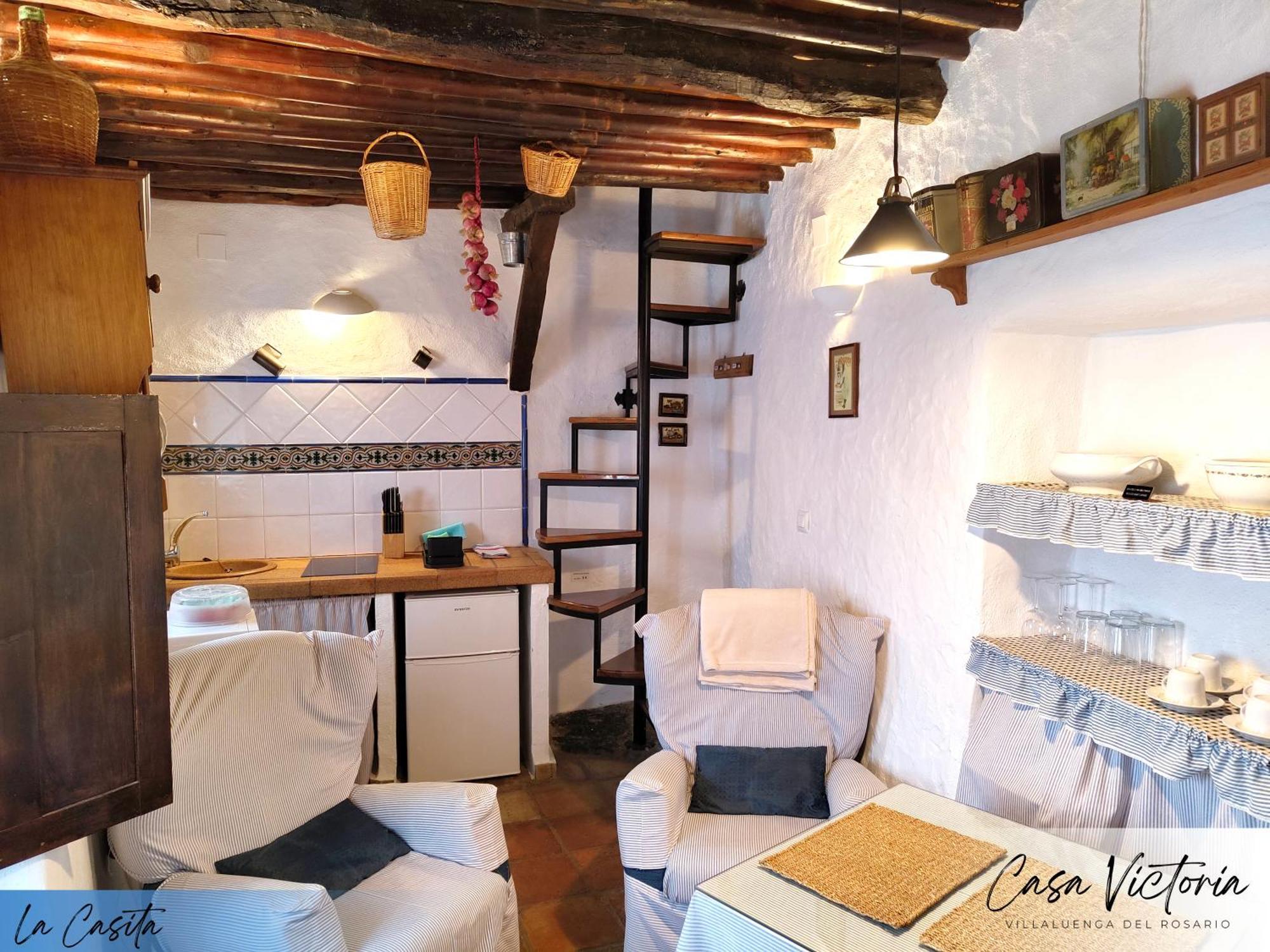 Conjunto Rural Casa Victoria Pensionat Villaluenga Del Rosario Exteriör bild