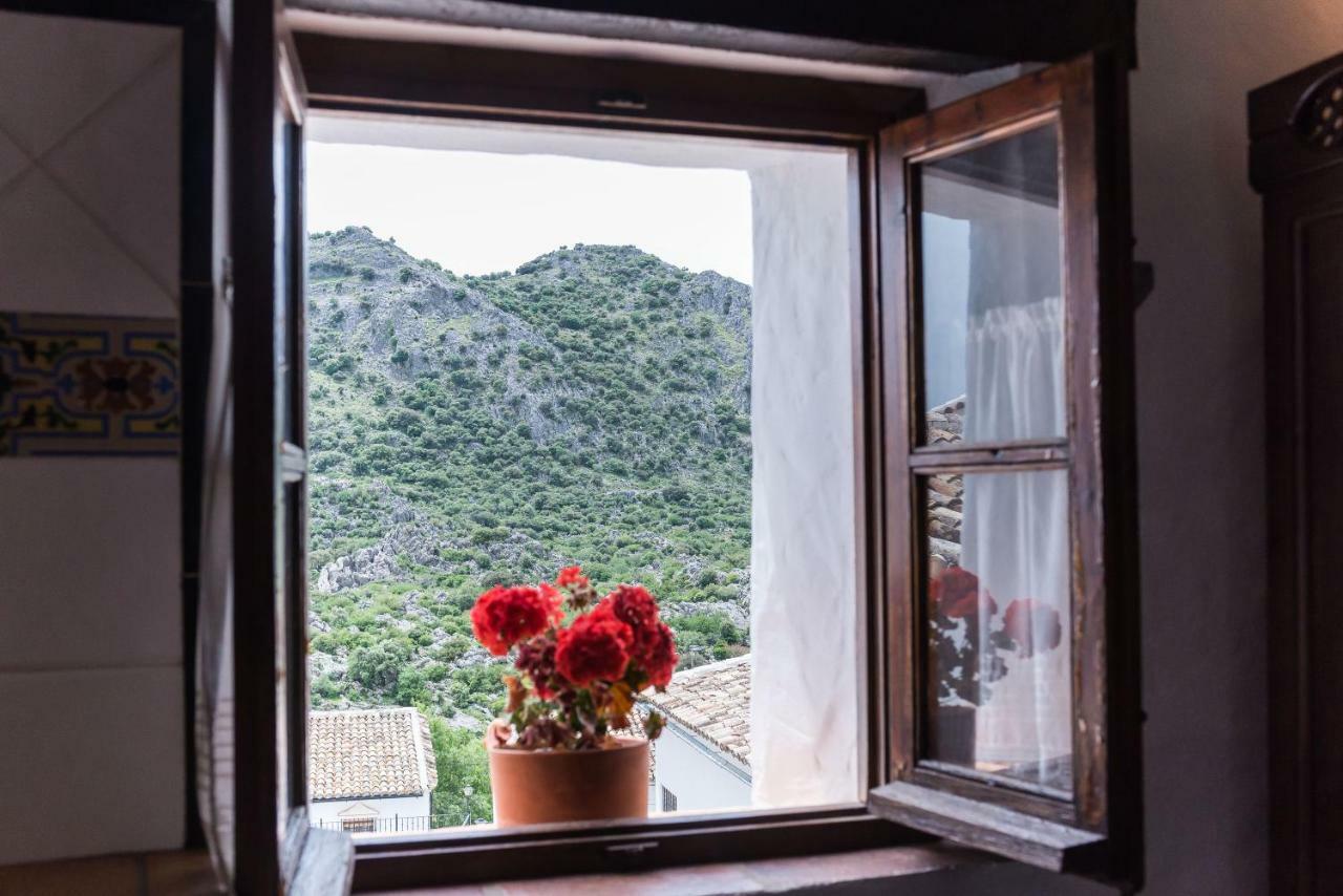 Conjunto Rural Casa Victoria Pensionat Villaluenga Del Rosario Exteriör bild